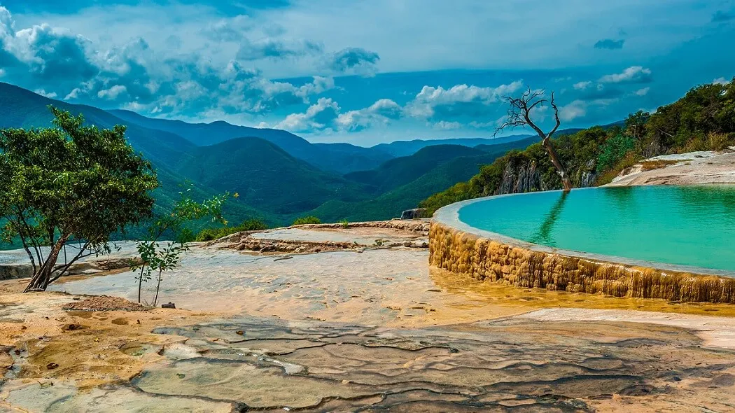 Hierve-el-Agua-Oaxaca